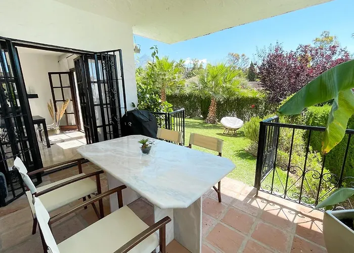شقة Enjoy In A Top Location Near The Beach *