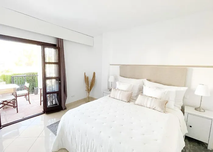شقة Enjoy In A Top Location Near The Beach ماربيا