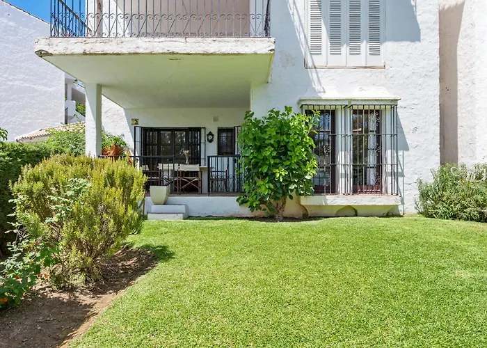 Enjoy In A Top Location Near The Beach شقة ماربيا